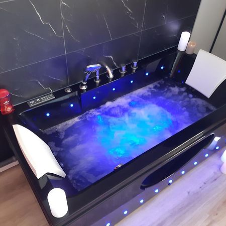 Grand Studio Biscarrosse Plage Une Nuit A 2 Avec Sauna Luxe, Balneo, Ocean Rien Que Pour Vous ภายนอก รูปภาพ